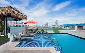 โรงแรมฮัลโล ป่าตอง